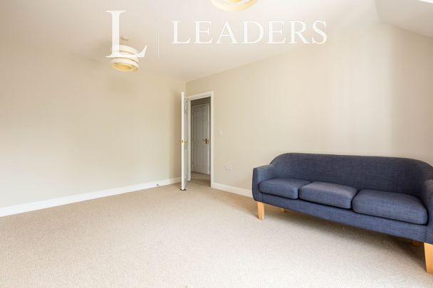 2 bedroom apartment to rent The Sidings, Dunton Green, Sevenoaks, TN13 - Photo 1