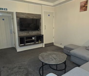 Room in a Shared House, South Road Avenue, B18 - Photo 5