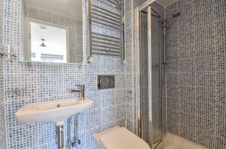 Flat 16 Penywern Road, Earls Court SW5 9SX - Photo 5