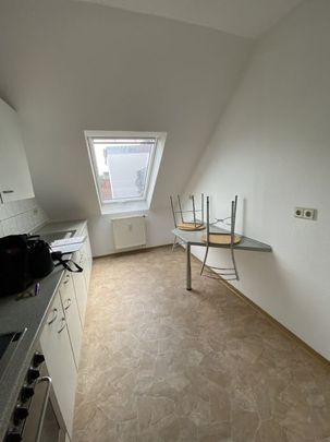 Kleine 3 Raum Wohnung Zwickau Zentrum mit EinbaukÃ¼che ab sofort zu vermieten - Foto 1