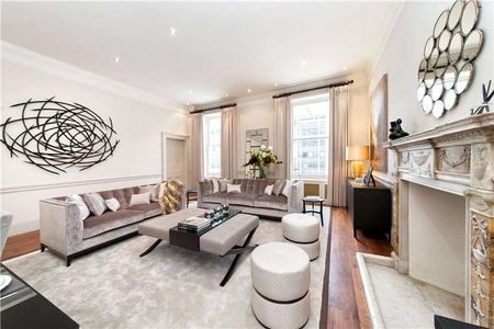 Well-presented contemporary 2 bedroom apartment at Princes Gate, a fantastic new refurbished conversion in the heart of South Kensington. - Photo 3