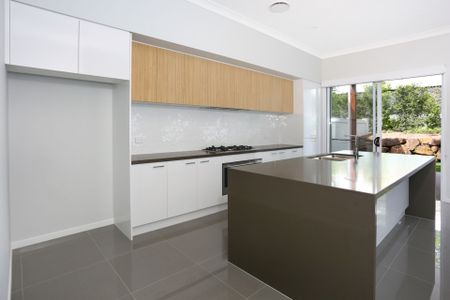 Luxury Family Home - Photo 4