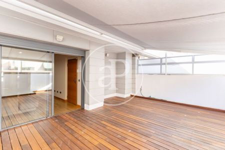 3 bedroom luxury penthouse for rent in Valencia, Spain - Photo 5