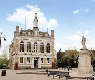 Old Town Hall, Market Square, Staines-Upon-Thames,TW18 - Photo 5