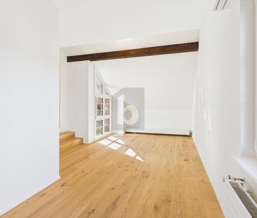 HIGH-QUALITY INTERIOR FINISHING – FIRST-TIME RENTER! - Foto 5