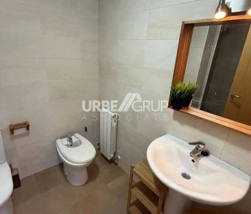 Piso de alquiler en Calle Berga, Can Roca - Photo 5