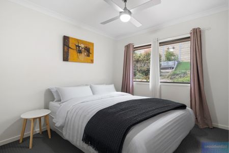 14 Meander Circuit, Holmview QLD 4207 - House For Rent | Domain - Photo 5