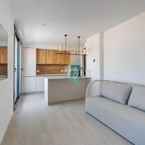 Piso en alquiler en Estepona - Photo 1