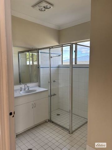 Long-Term 2-Bedroom Rental with Secure Fenced Yard - Photo 3