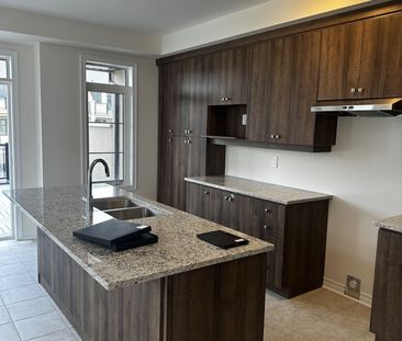 For Lease - 98 Claremont Road, Brampton, Ontario - Photo 1