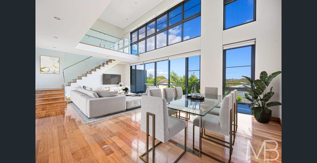 PREMIUM LUXURY PENTHOUSE WITH STUNNING DISTRICT VIEWS - Photo 1