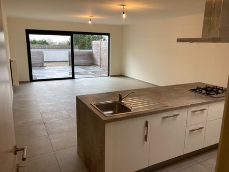 2 slaapkamer app met ruim terras en carport - Photo 4