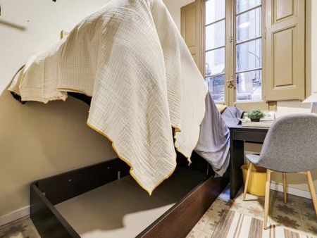 Carrer de les Heures, Barcelona, Catalonia 08002 - Photo 5