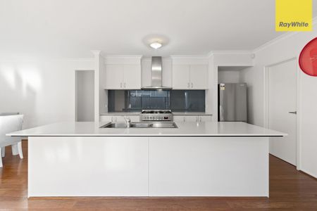 Modern Family Living in Prime Derrimut Location - Photo 2