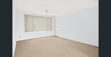 Inner City Living in Quiet Location - Photo 2