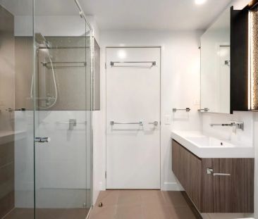 Spacious One-Bedroom Apartment in 'Liberte', Kangaroo Point - Photo 2