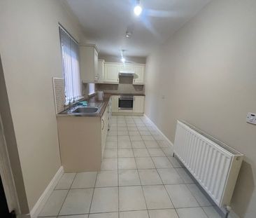 73 Clonavon Avenue, Portadown, Co Armagh, BT62 3AD - Photo 2