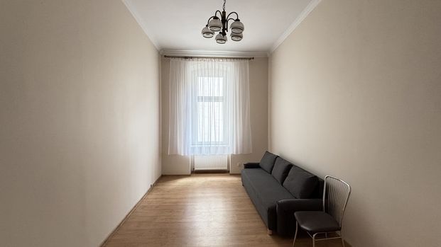 Mieszkanie lub biuro - Photo 1