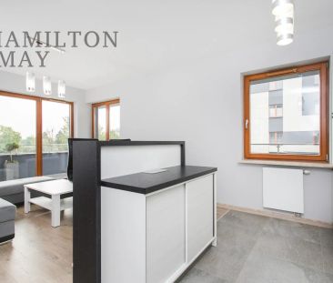 Nowoczesne i komfortowe mieszkanie w inwestycji Małe Błonia - Photo 4