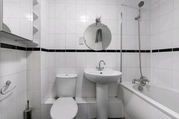 4 bedroom house to rent - Photo 1