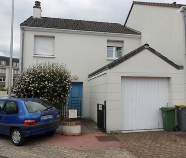 Location Maison 4 pièces 86m² ORLEANS 45100 - Photo 2