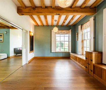 6 bedroom detached house to rent - Photo 4