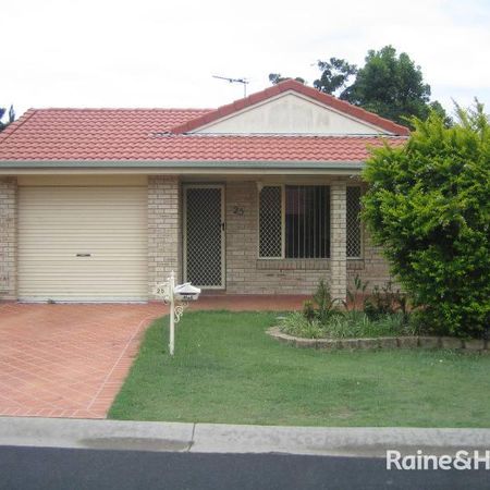 FREE STANDING VILLA CLOSE TO TOWN - Photo 4