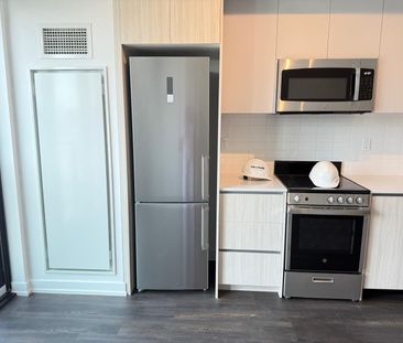 For Lease - 801 The Queensway N/A Unit# 327, Toronto, Ontario - Photo 3