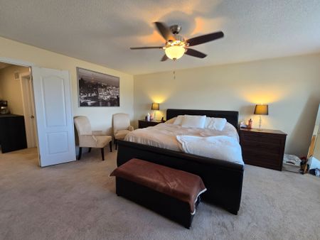 For Lease - 1979 RIVERTON Street, Oshawa, Ontario - Photo 3