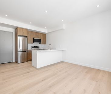 For Lease - 319 Shakespeare Street Unit# 8, Vanier and Kingsview Pa... - Photo 5