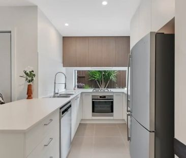 Lots Of Living Space For A Big Family - Photo 5