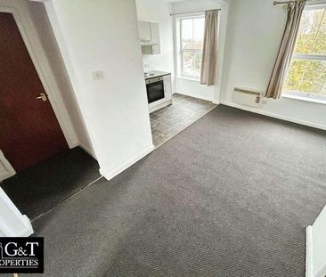 Flat, Comberton Terrace, Kidderminster, DY10 - Photo 1