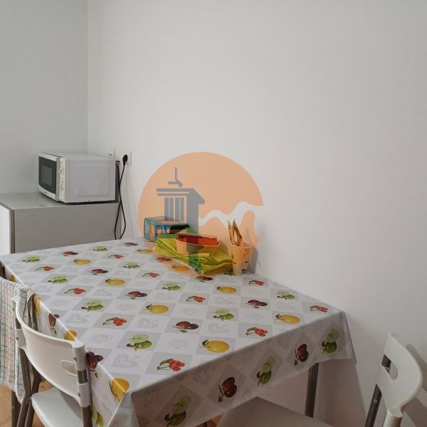 Apartamento T1+1 em Faro - Foto 1