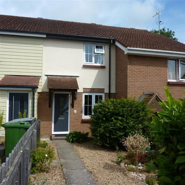 2 bedroom terraced house to rent - Photo 1