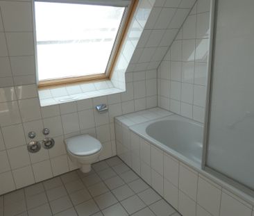 *renovierte Balkonwohnung*Tageslichtbad*grüne Lage* - Photo 2