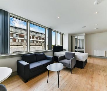 Studio to rent - Photo 4