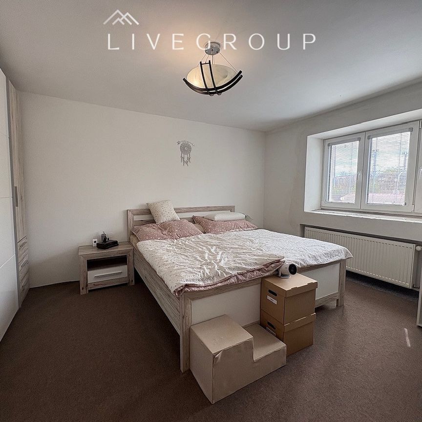 Pronájem bytu 3+1 86 m² - Photo 1