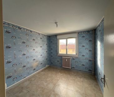 Location - Appartement T4 - 65 m² - Pont-de-Roide-Vermondans - Photo 3