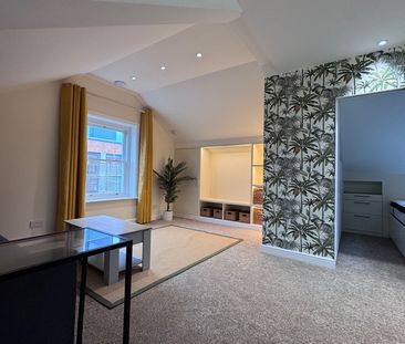 1 Bed Flat, Spencer Hill, SW19 - Photo 2
