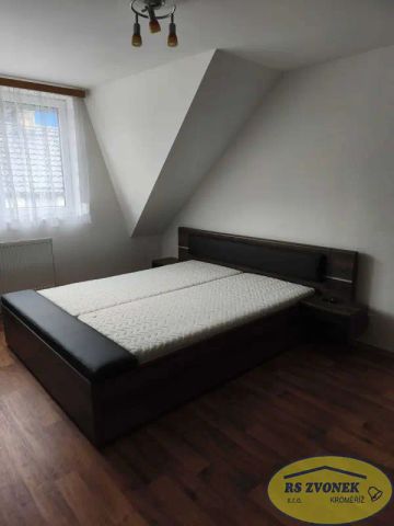 Pronájem podkrovního BOV 3+kk, Jiráskova, Hulín - Photo 3