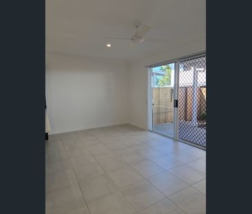***BRAND NEW*** 3 BEDROOM TOWNHOUSE AVAILABLE NOW - Photo 1