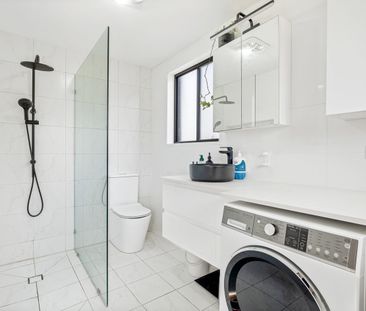 Comfortable Family Living in a Convenient Revesby Location - Photo 6