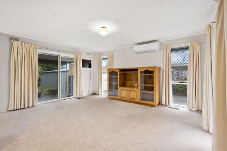 34 Meadowgate Drive, Chirnside Park - Photo 5