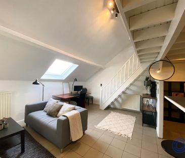 Gemeubelde studio met aparte slaapruimte - Photo 1