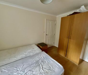 2 bedroom property to rent - Photo 5