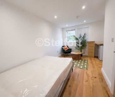Raleigh Road, N8, London - Photo 1