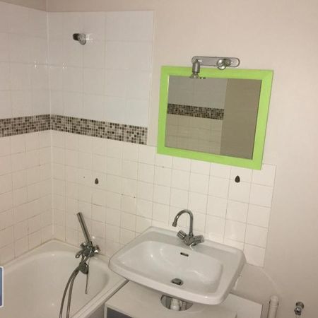 Location Appartement 1 pièce 33m² CLERMONT FERRAND 63100 - Photo 3