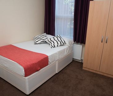 Room in a Shared House, Fairfax Road, N8 - Photo 2
