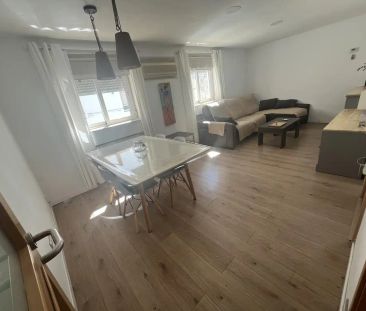 Piso de alquiler en Calle de Pontevedra, 44, Barrio Torrero - Foto 3