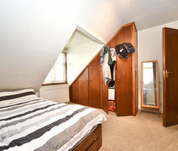 3 bedroom flat to rent - Photo 3